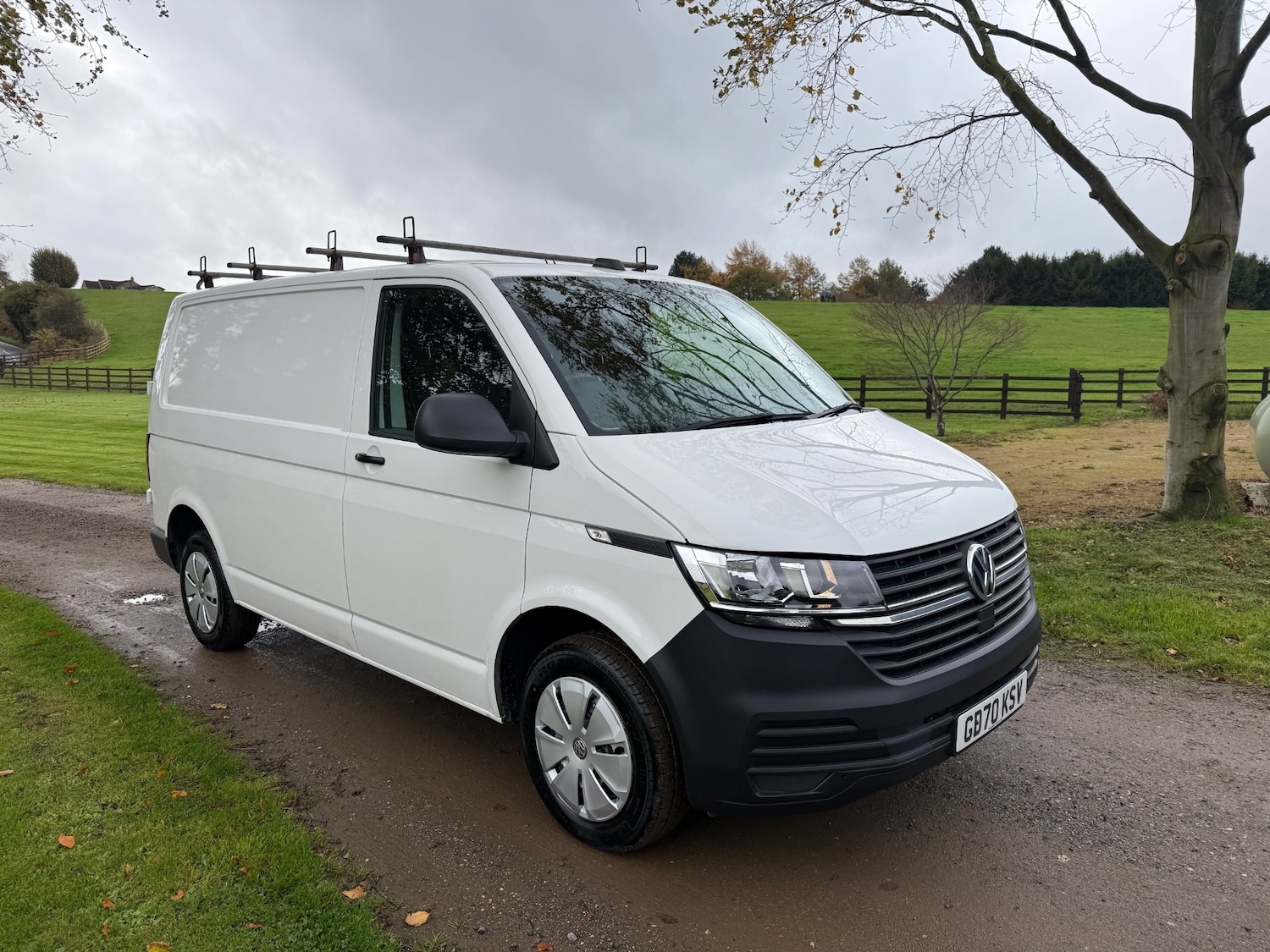 Used Volkswagen Transporter 2021 for sale - 76422195: Photo 3