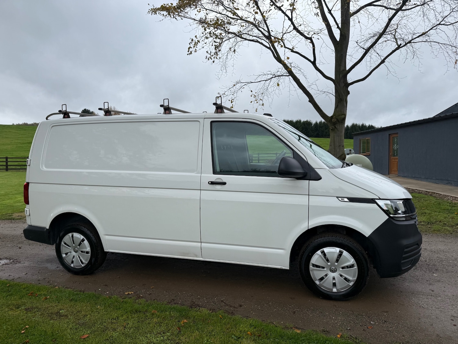 Used Volkswagen Transporter 2021 for sale - 76422195: Photo 5