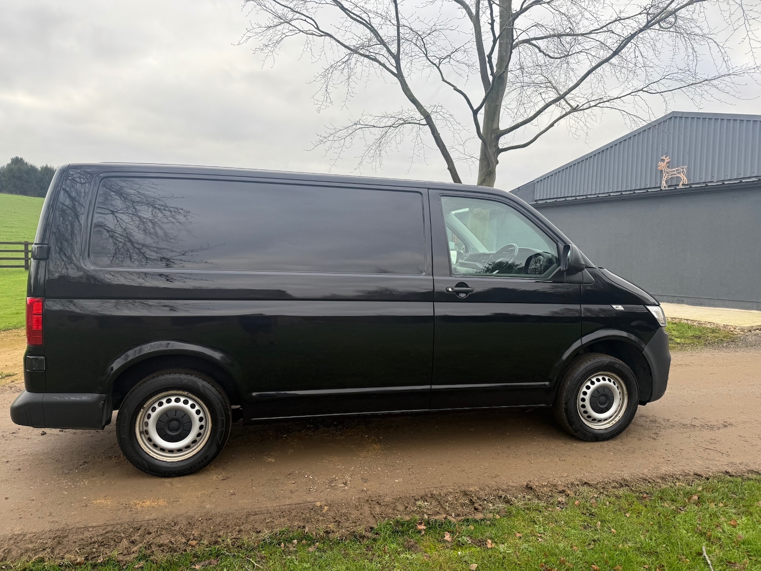 Used Volkswagen Transporter 2021 for sale - 77071360: Photo 4