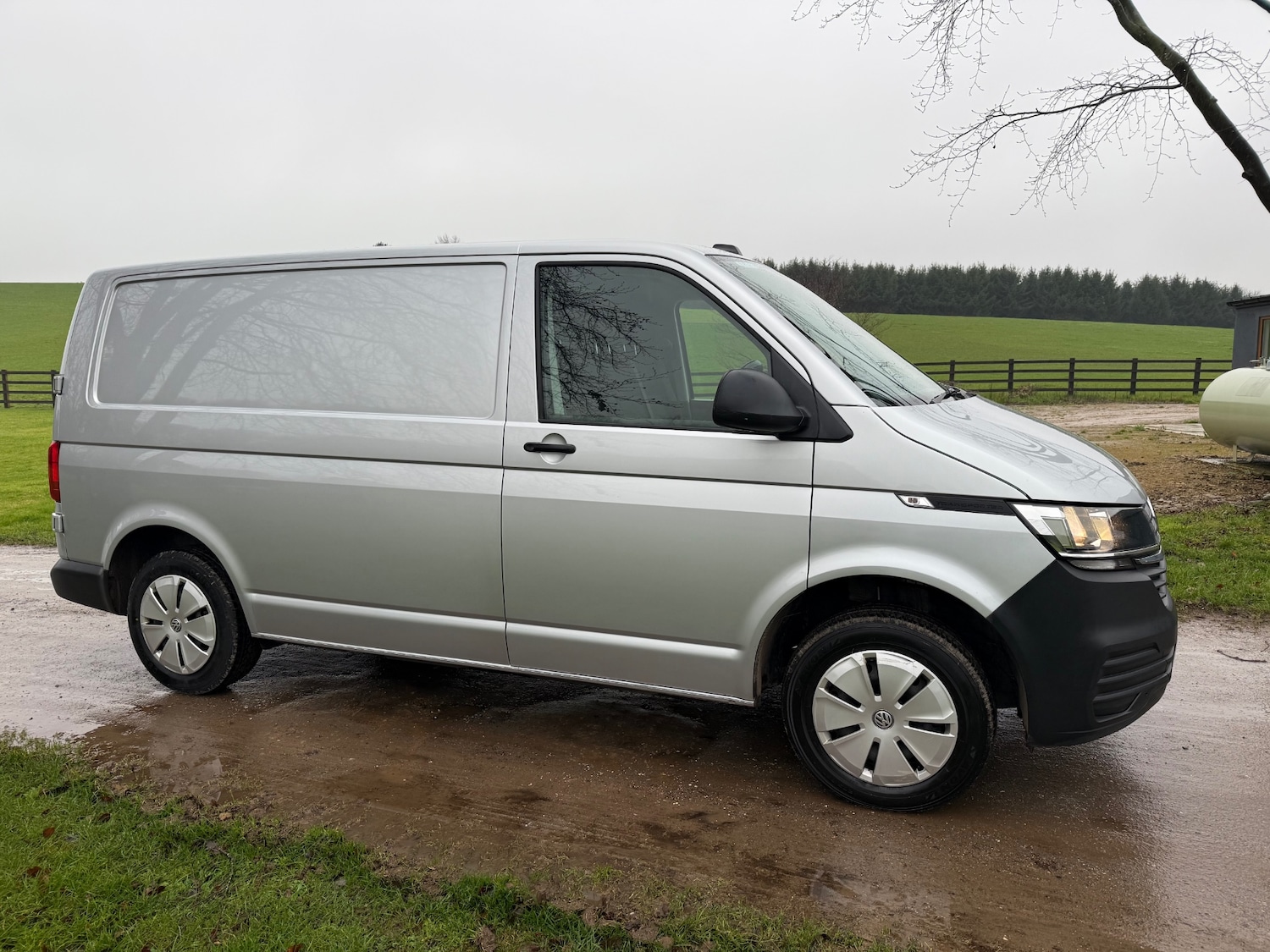 Used Volkswagen Transporter 2022 for sale - 77288834: Photo 3