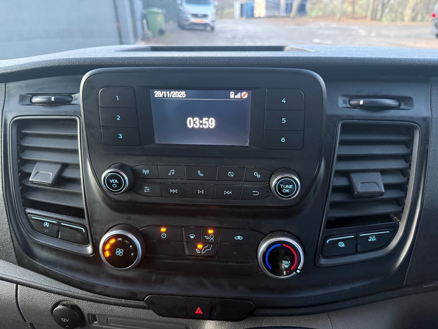 Used Ford Transit Custom 2023 for sale - 76736729: Photo 22