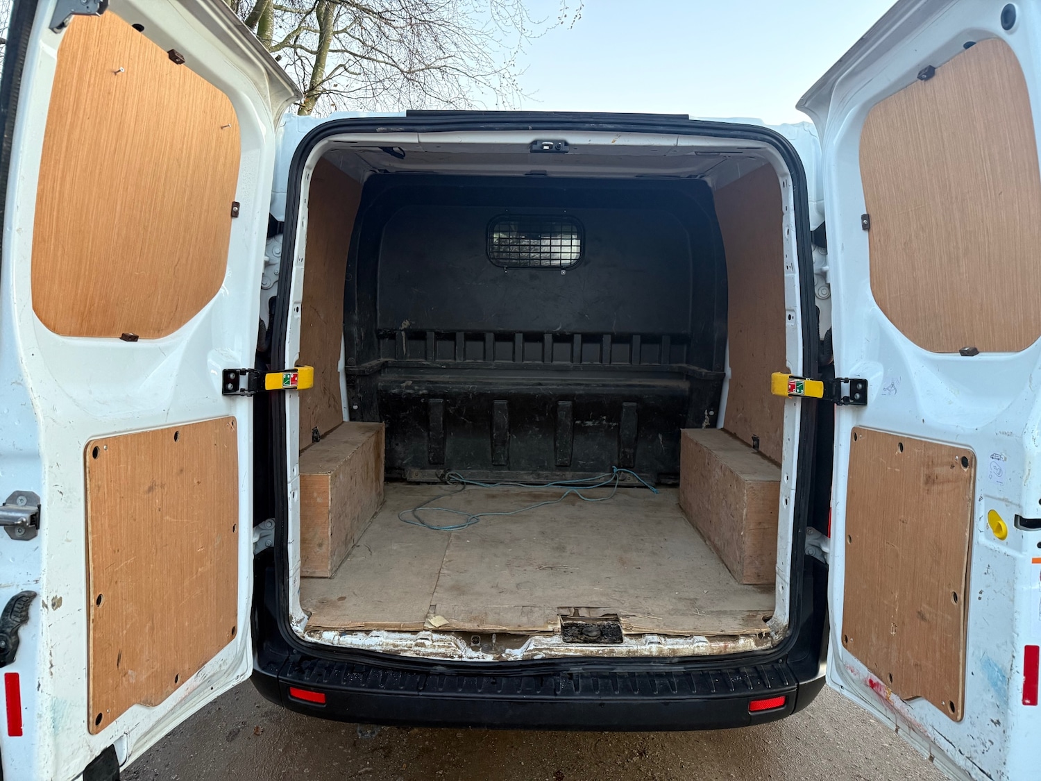 Used Ford Transit Custom 2023 for sale - 76736729: Photo 28