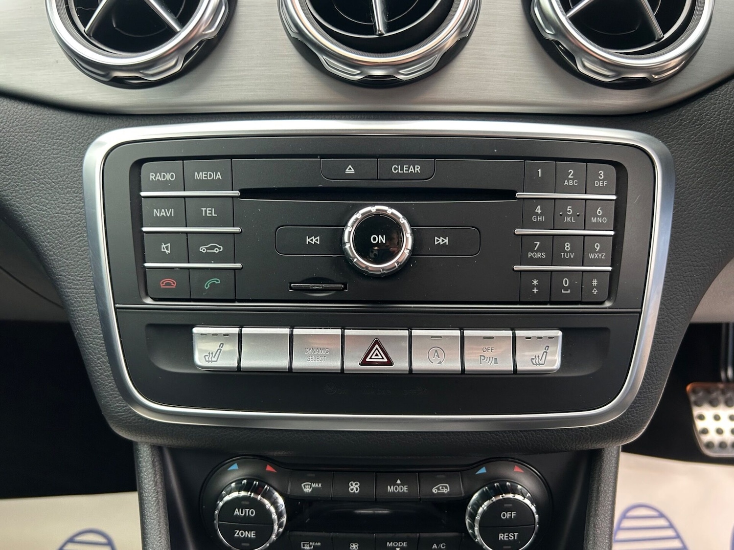 Used Mercedes-Benz GLA 2020 for sale - 76464547: Photo 29