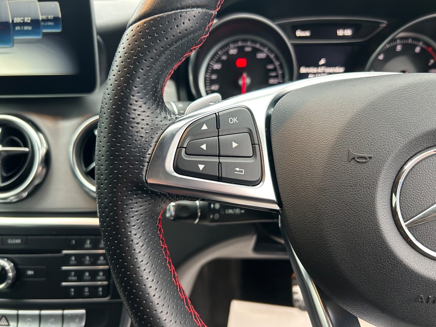 Used Mercedes-Benz GLA 2020 for sale - 76464547: Photo 31