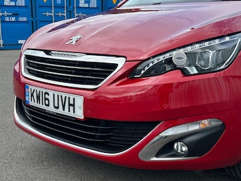 Used Peugeot 308 2016 for sale - 78816032: Photo