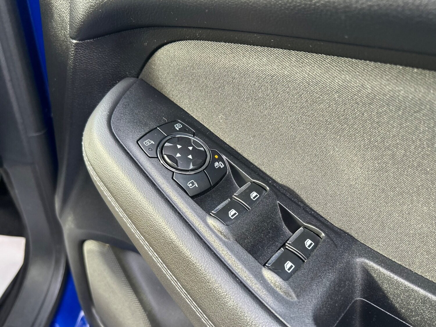 Used Ford S-Max 2016 for sale - 77846685: Photo 16