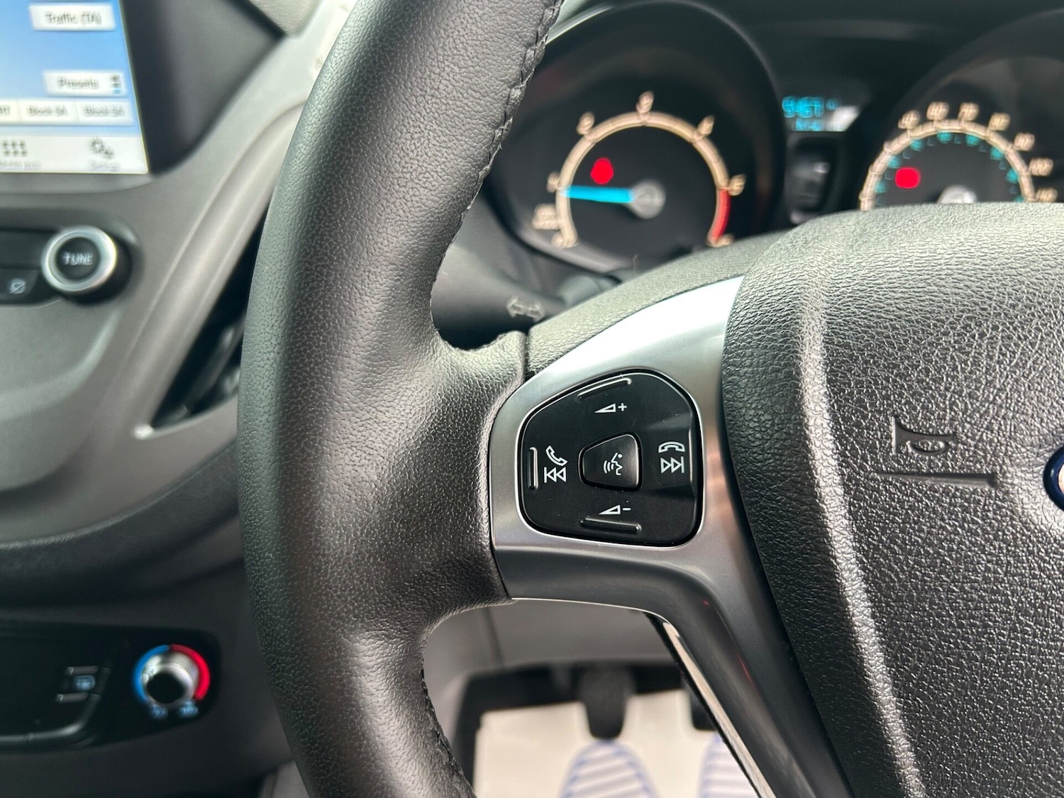 Used Ford Transit Courier 2020 for sale - 76346656: Photo 28