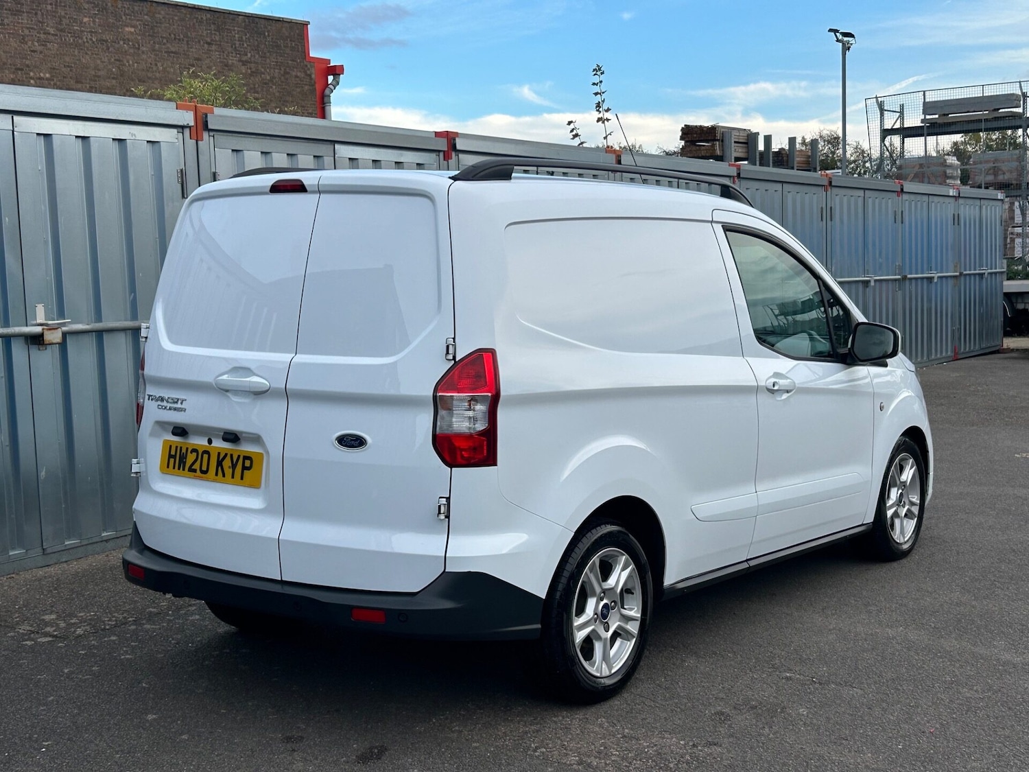 Used Ford Transit Courier 2020 for sale - 76346656: Photo 7