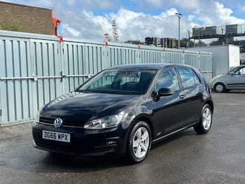 Used Volkswagen Golf 2016 for sale - 79668041: Photo