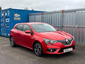 Used Renault Megane 2018 for sale - 77477151: Photo