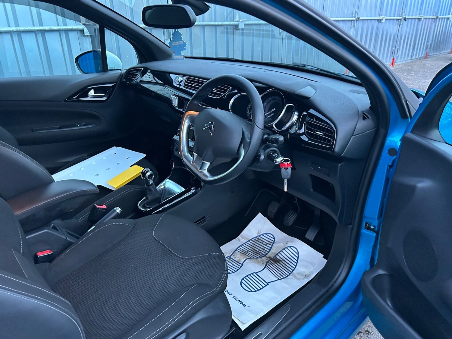 Used Citroen DS3 2013 for sale - 76972509: Photo 14