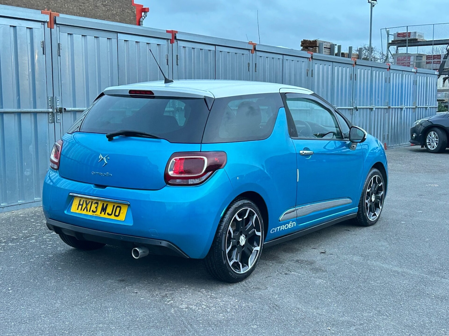 Used Citroen DS3 2013 for sale - 76972509: Photo 7