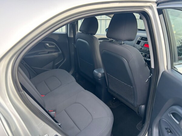 Used Kia Rio 2014 for sale - 76304989: Photo 14