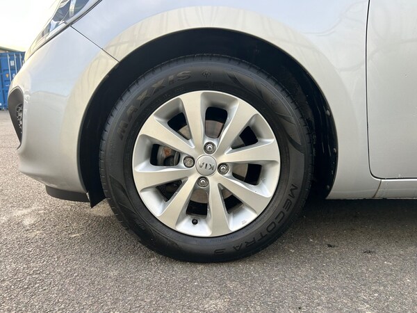 Used Kia Rio 2014 for sale - 76304989: Photo 9