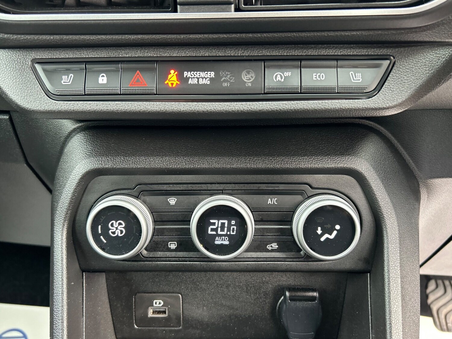 Used Dacia Sandero Stepway 2023 for sale - 77850552: Photo 28