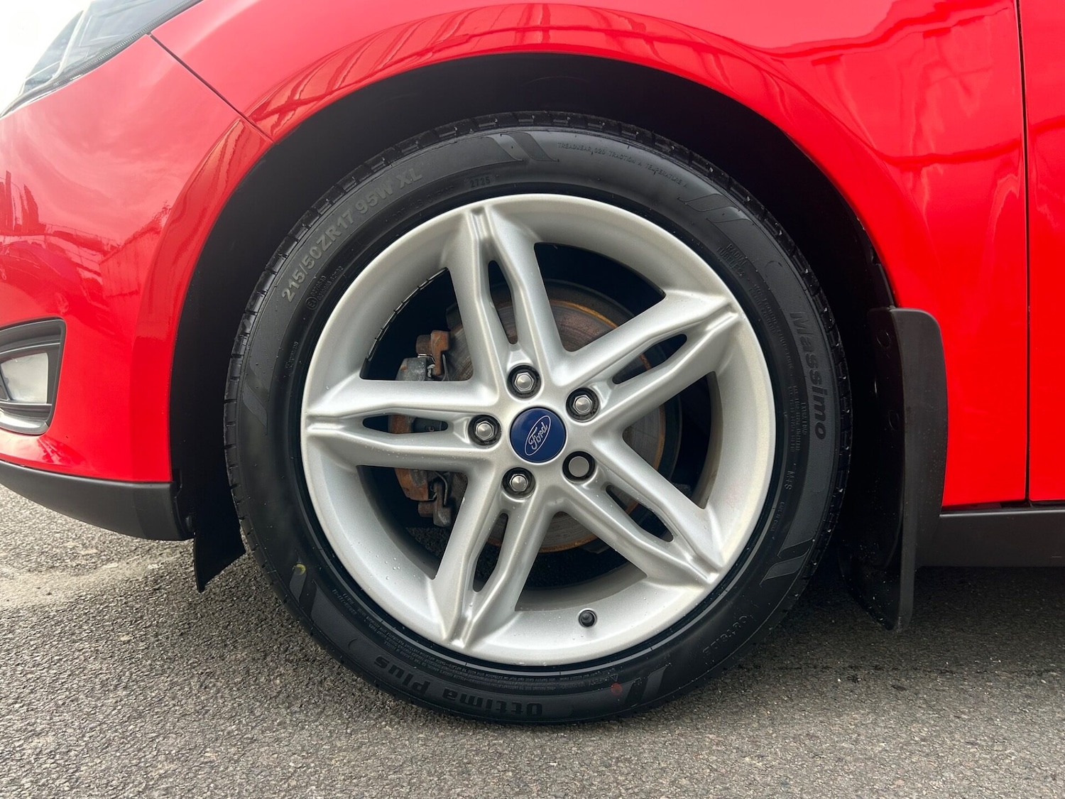 Used Ford Focus 2015 for sale - 75960101: Photo 10