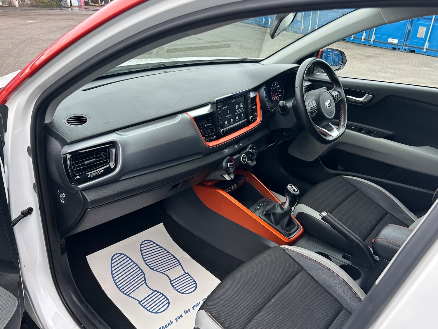 Used Kia Stonic 2019 for sale - 76353737: Photo 19