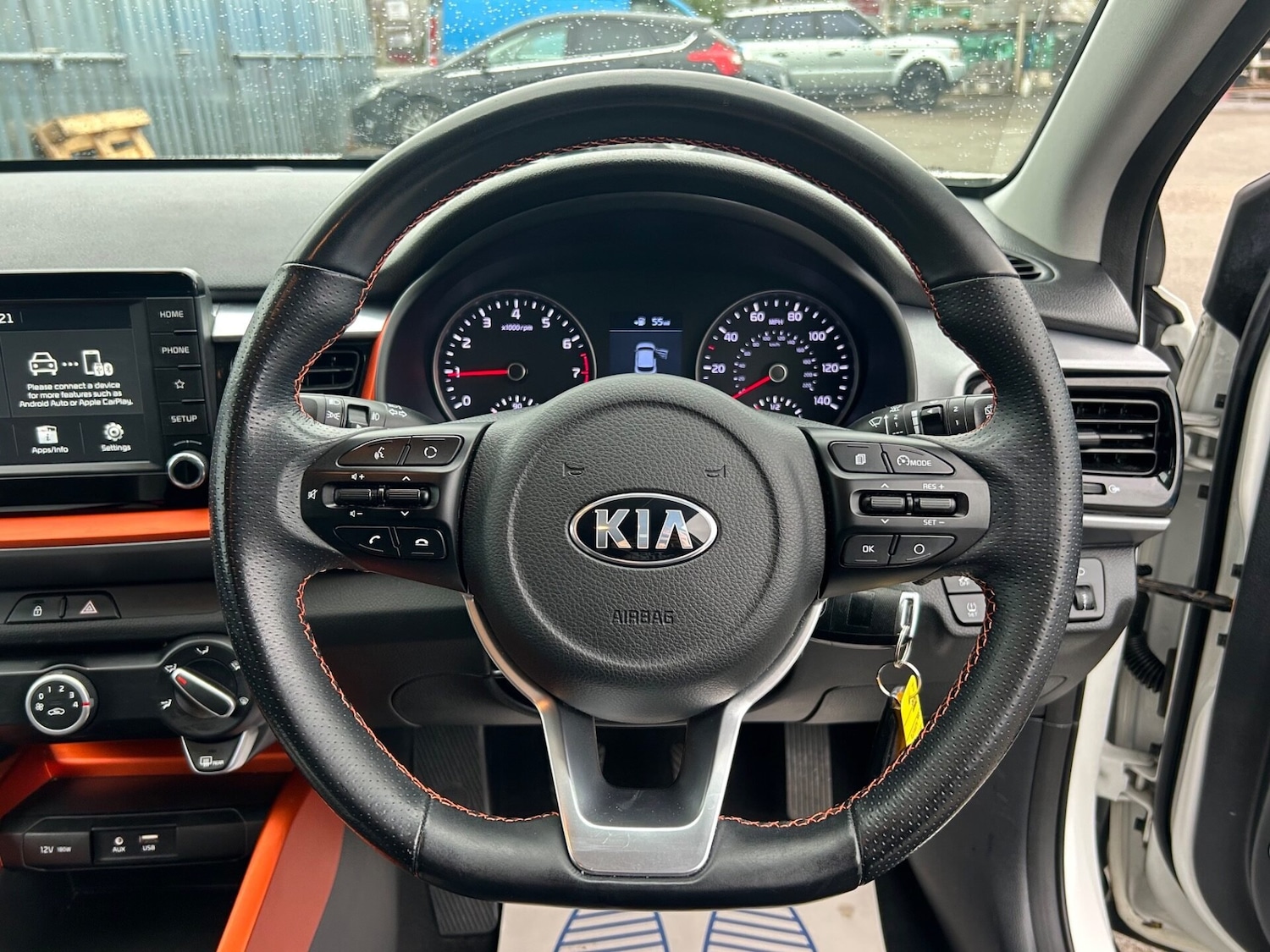 Used Kia Stonic 2019 for sale - 76353737: Photo 24