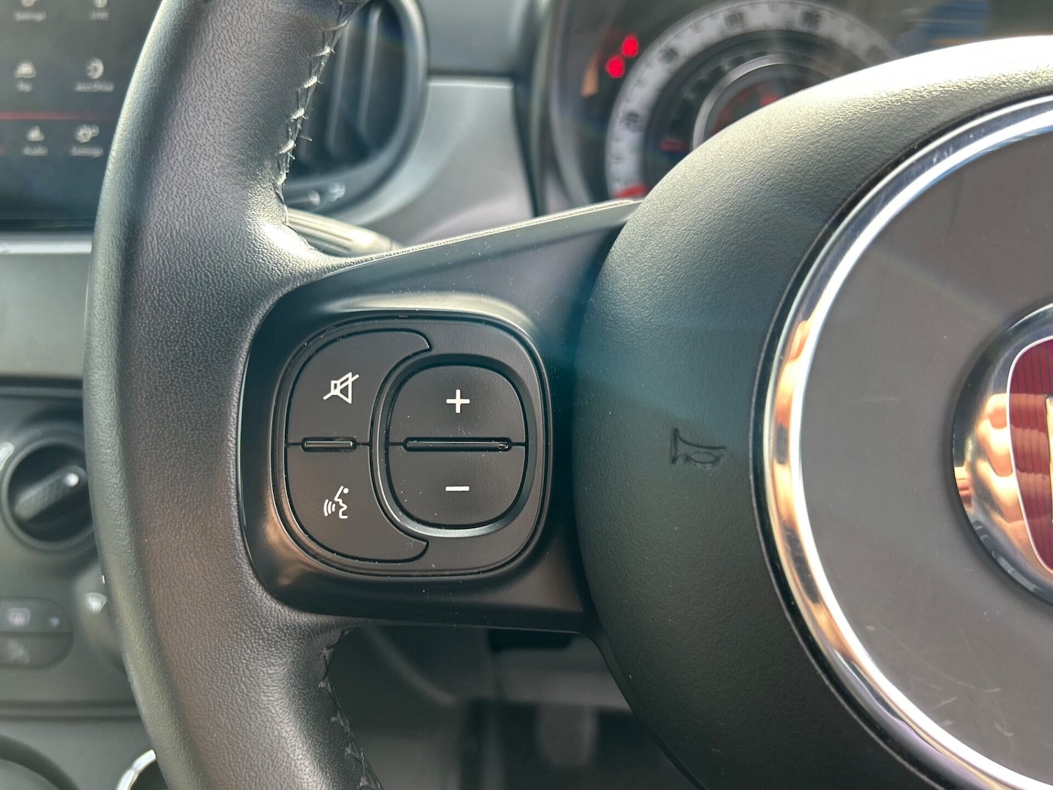 Used Fiat 500 2019 for sale - 77568502: Photo 28