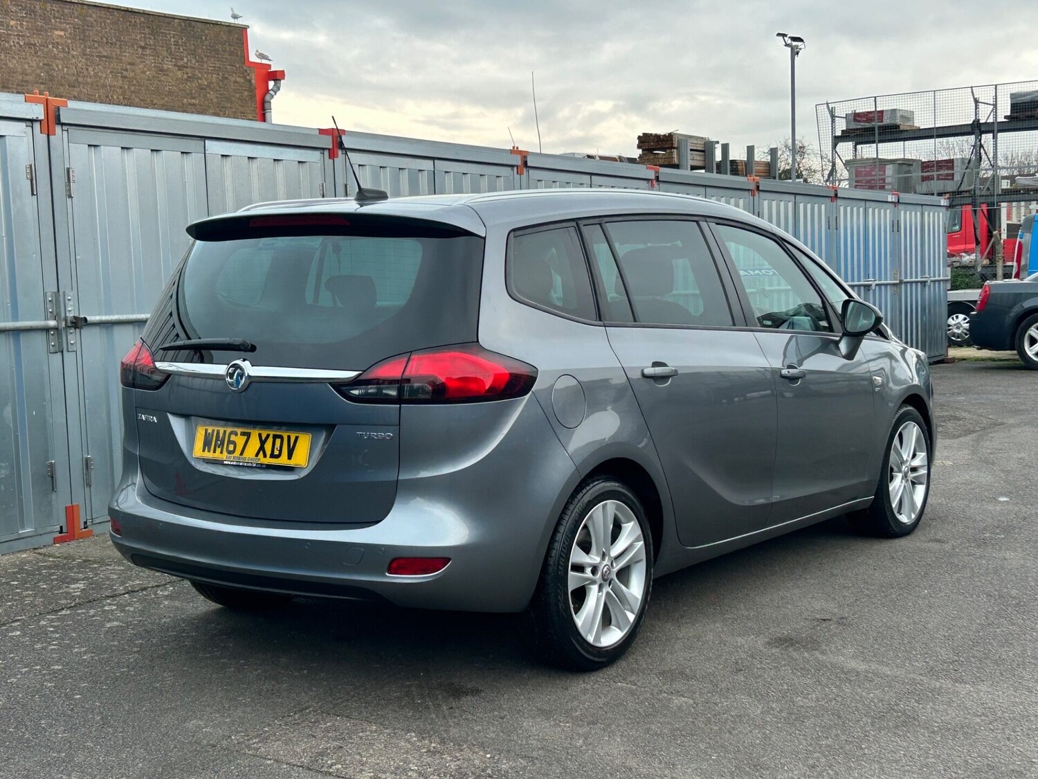 Used Vauxhall Zafira 2018 for sale - 76982653: Photo 11