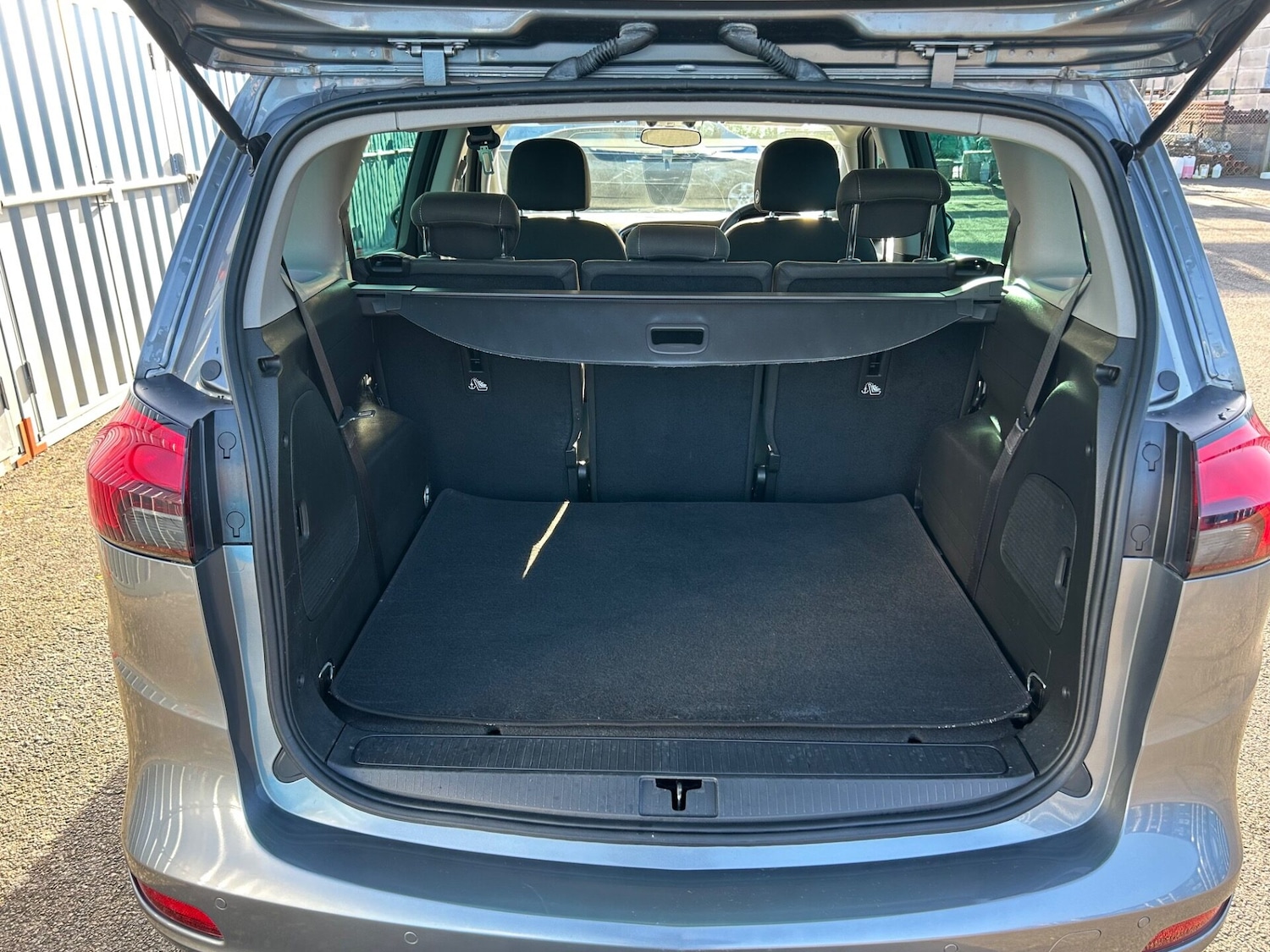 Used Vauxhall Zafira 2018 for sale - 76982653: Photo 19