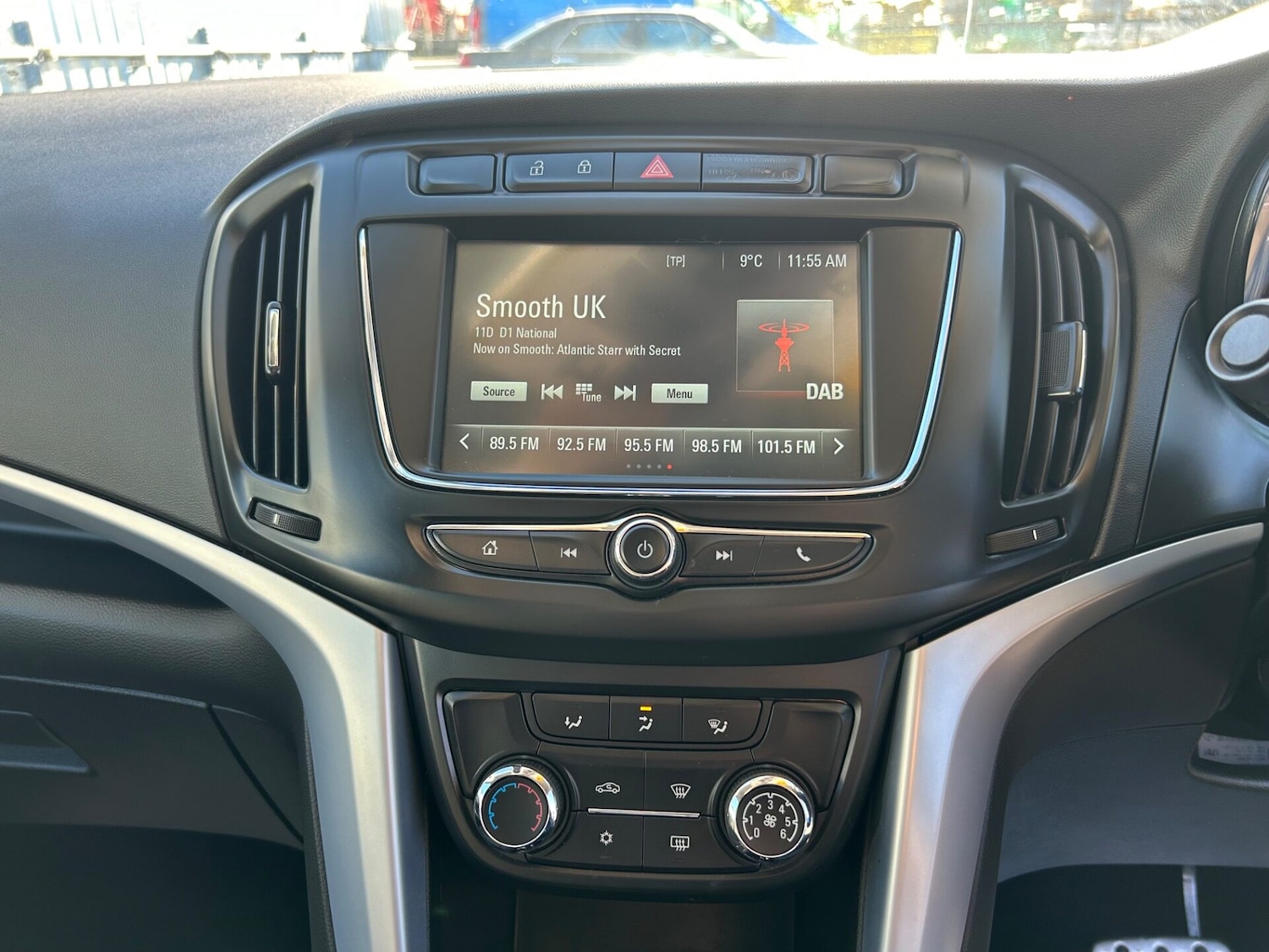 Used Vauxhall Zafira 2018 for sale - 76982653: Photo 27