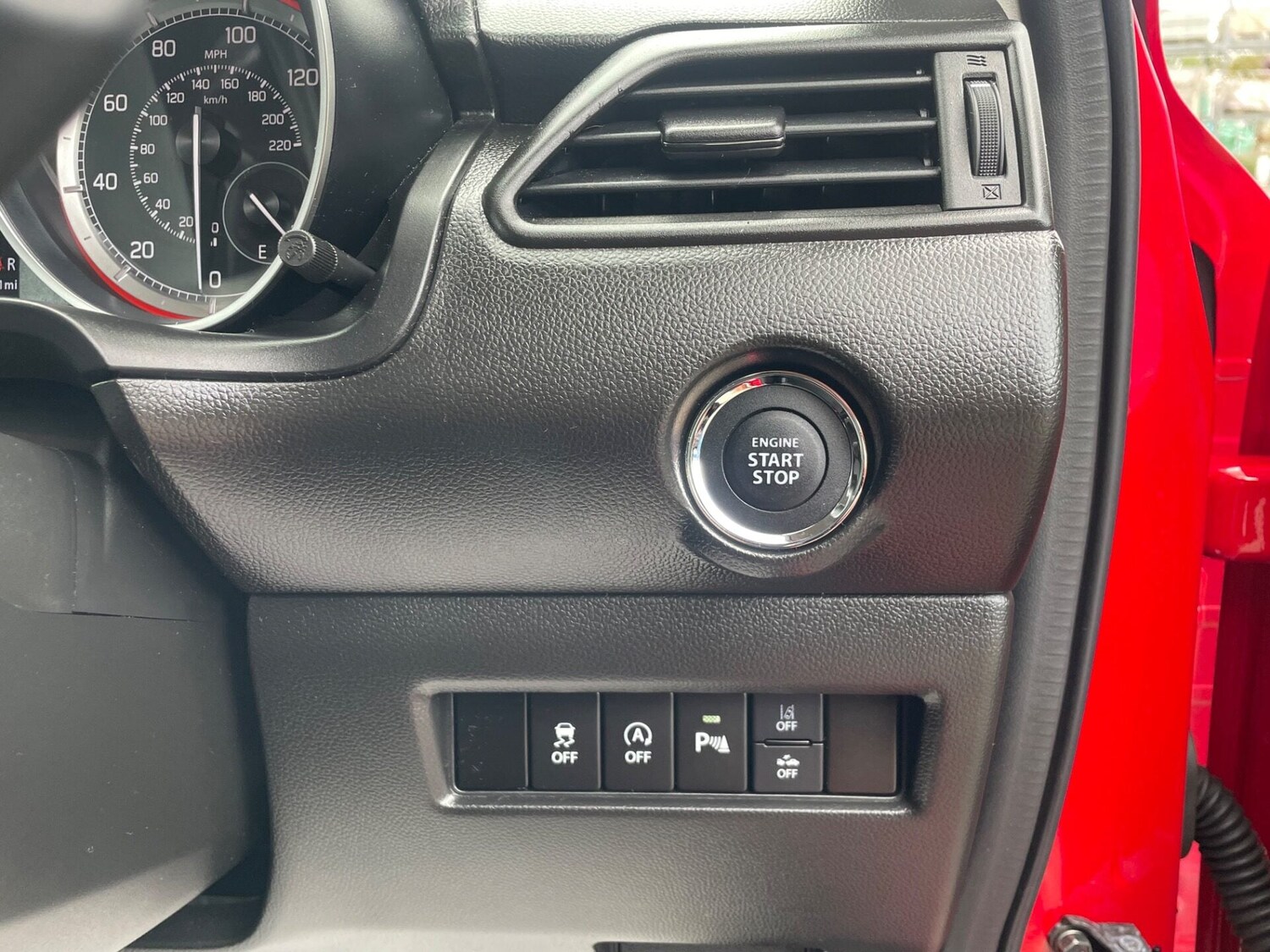 Used Suzuki Swift 2021 for sale - 77677288: Photo 24