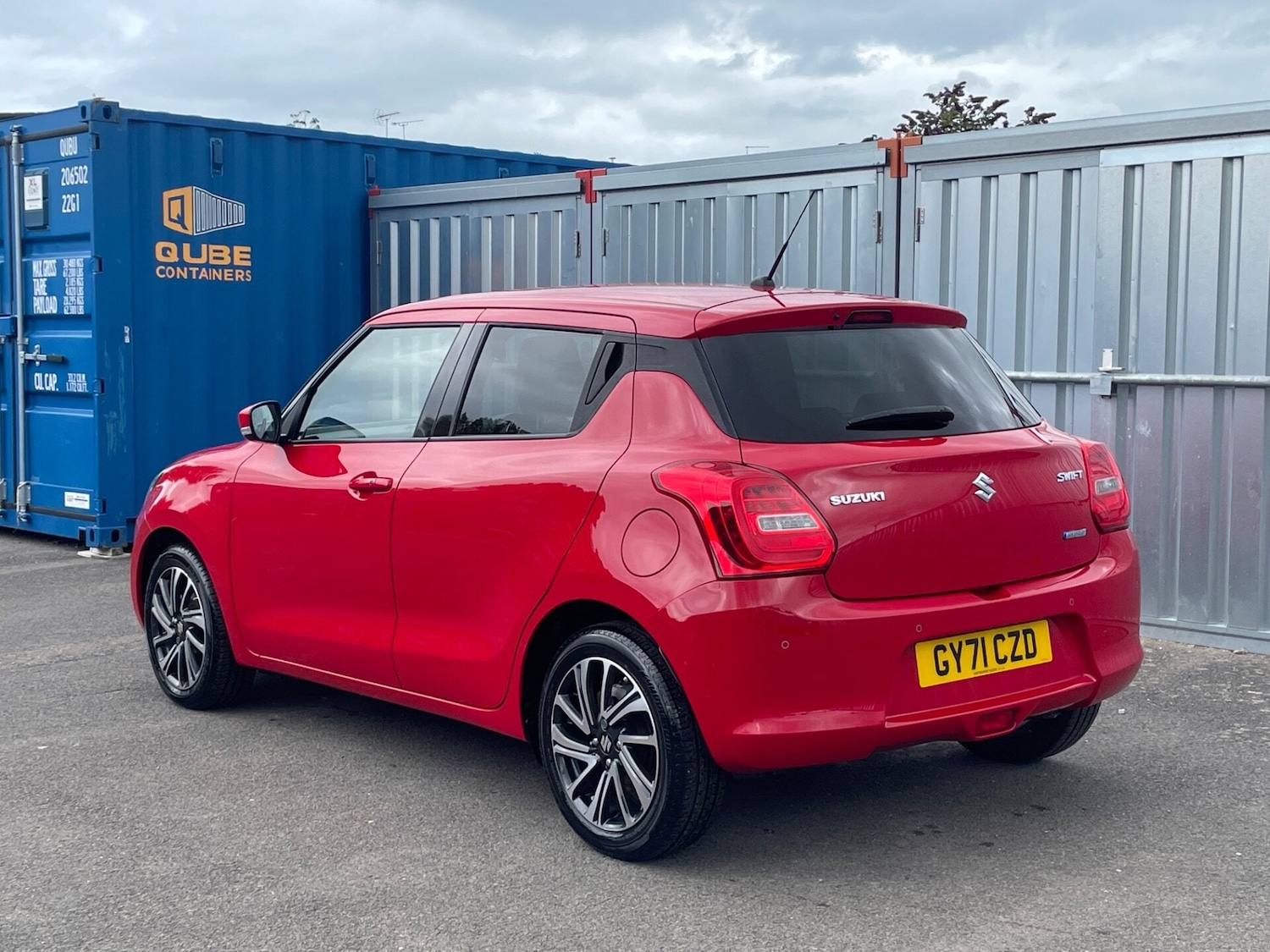 Used Suzuki Swift 2021 for sale - 77677288: Photo 5