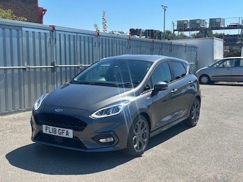 Used Ford Fiesta 2018 for sale - 79504124: Photo