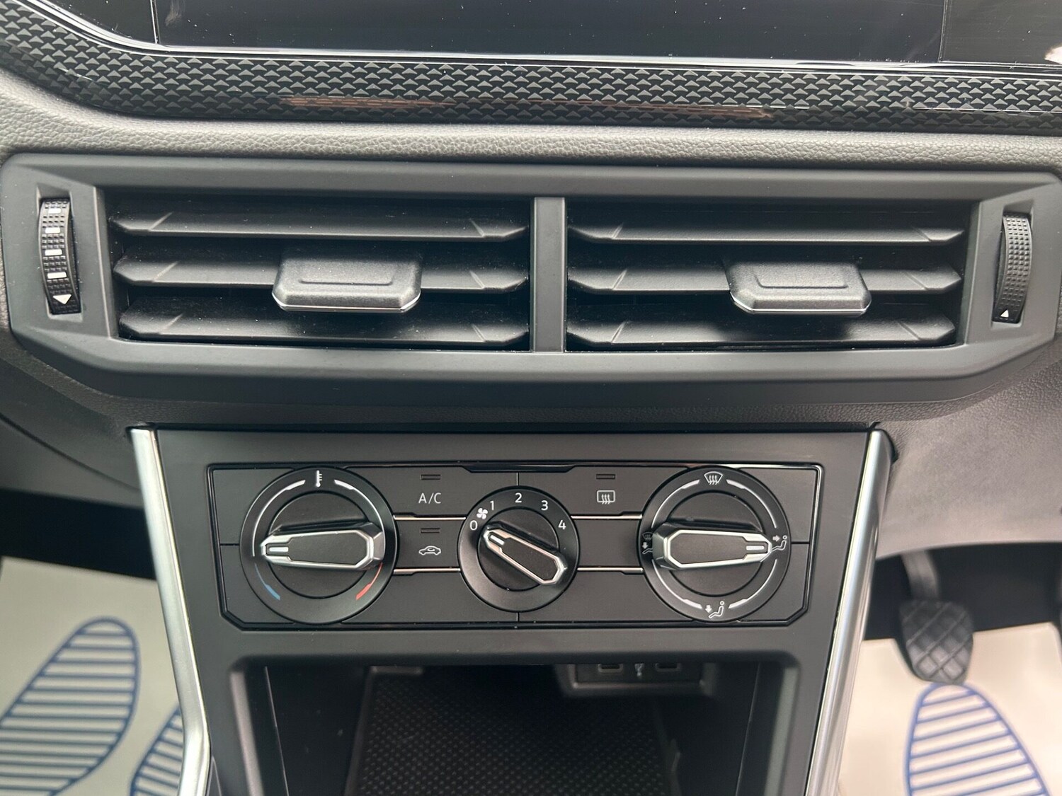 Used Volkswagen Polo 2022 for sale - 76171633: Photo 25