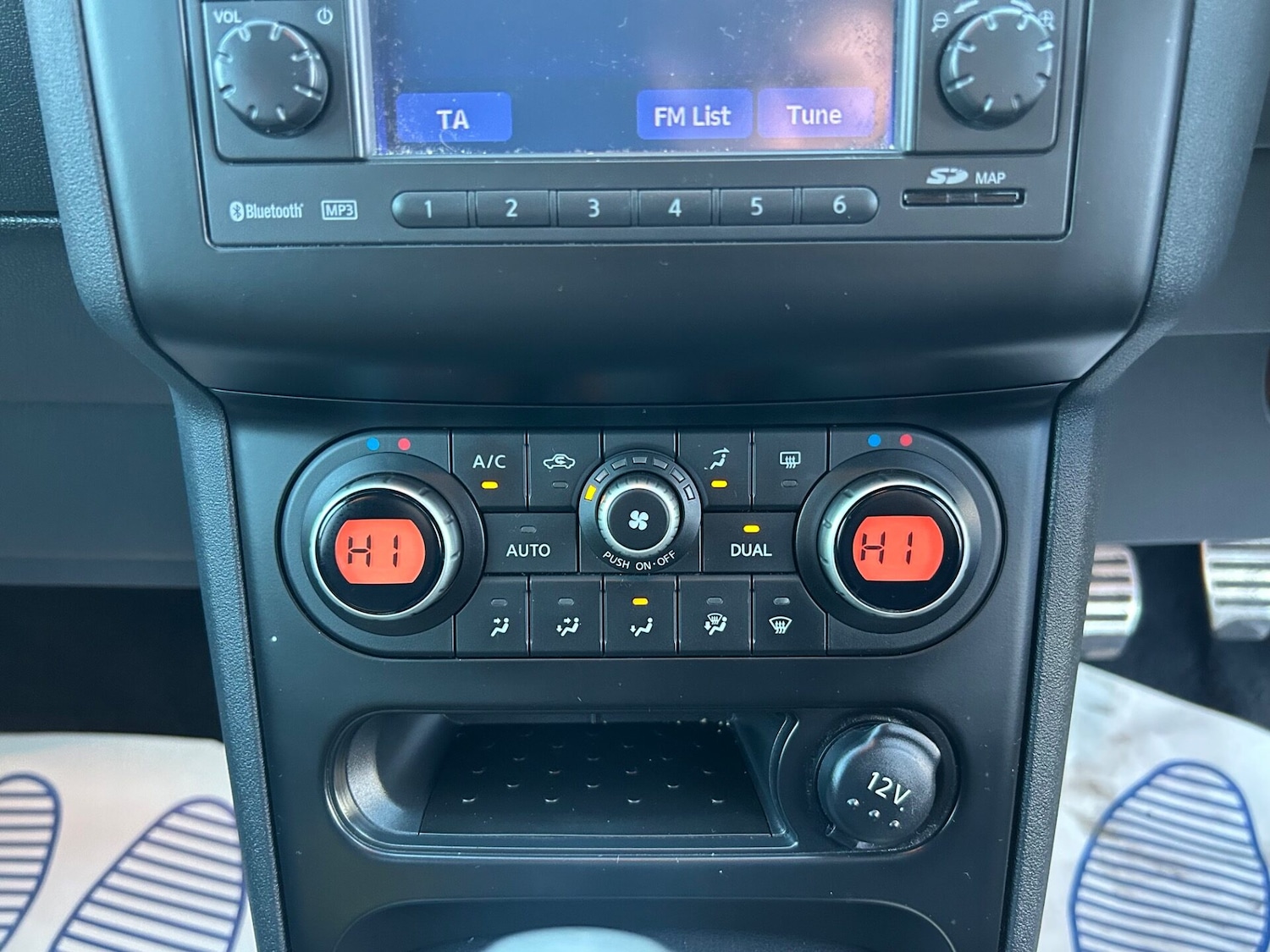 Used Nissan Qashqai 2010 for sale - 77161293: Photo 24