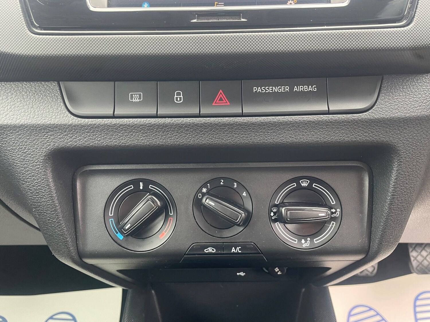 Used Mercedes-Benz GLA 2017 for sale - 77677304: Photo 24