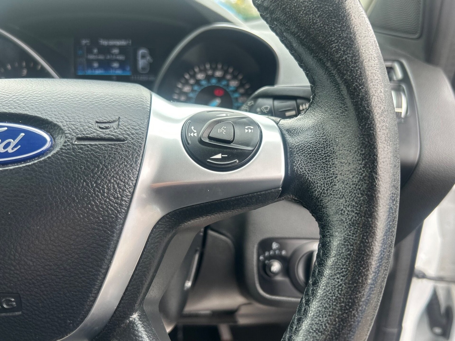 Used Ford Kuga 2016 for sale - 77617948: Photo 30