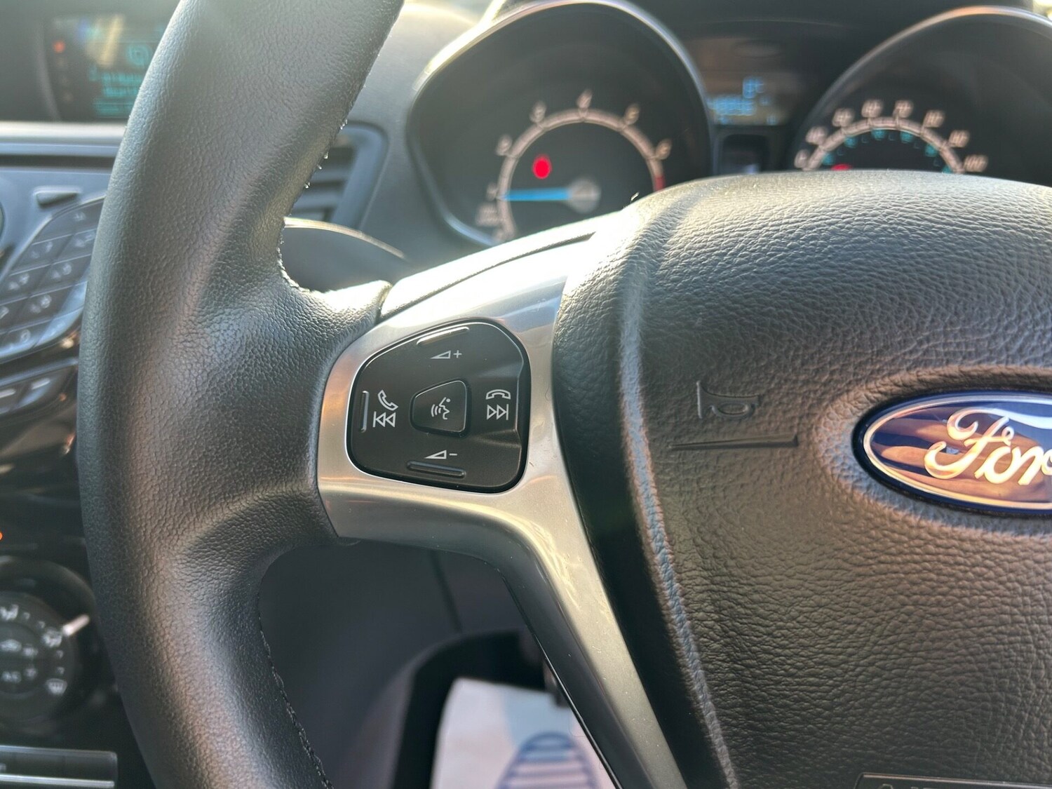 Used Ford Fiesta 2014 for sale - 76589099: Photo 25