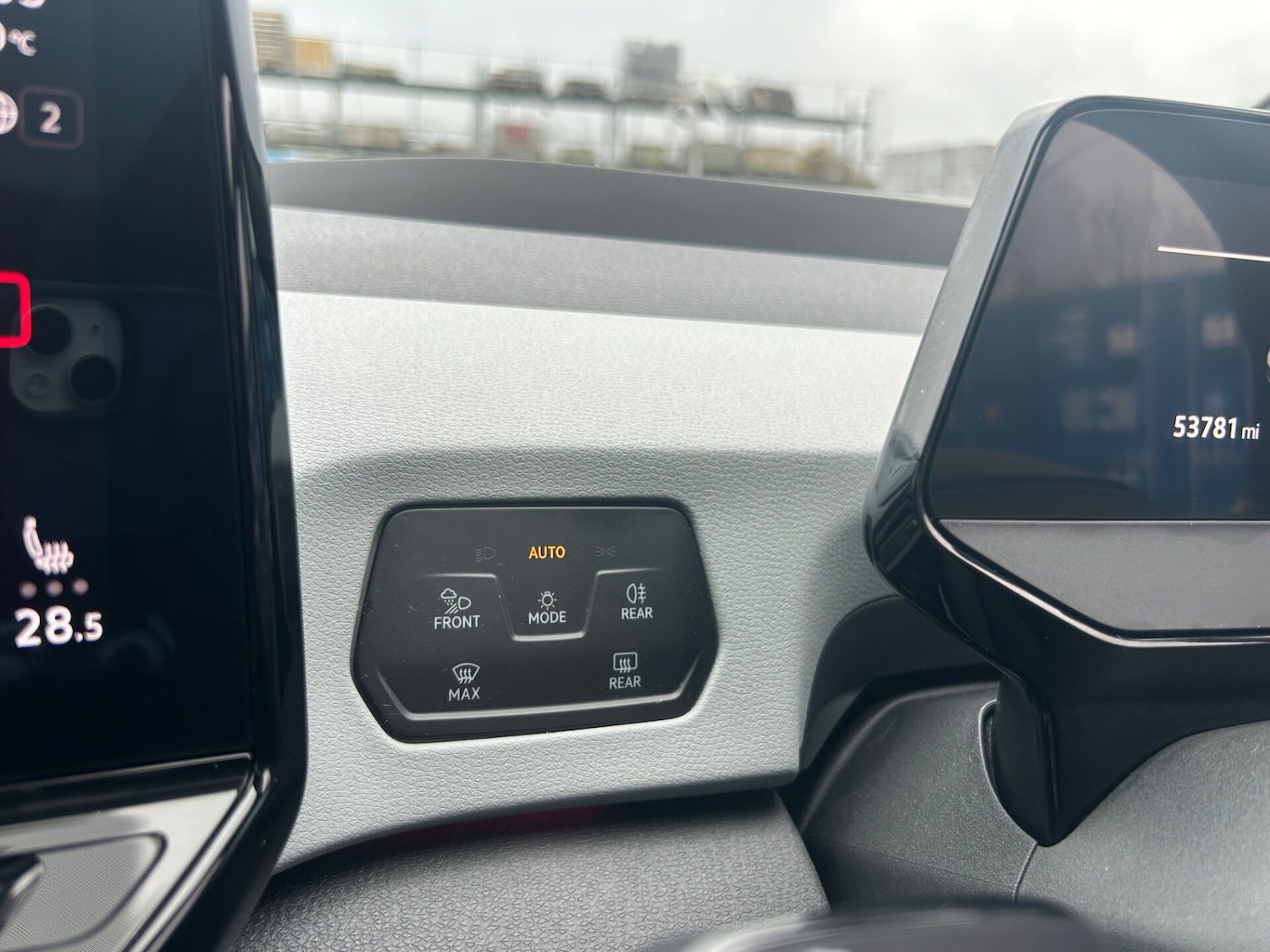 Used Volkswagen ID.3 2021 for sale - 76492286: Photo 29