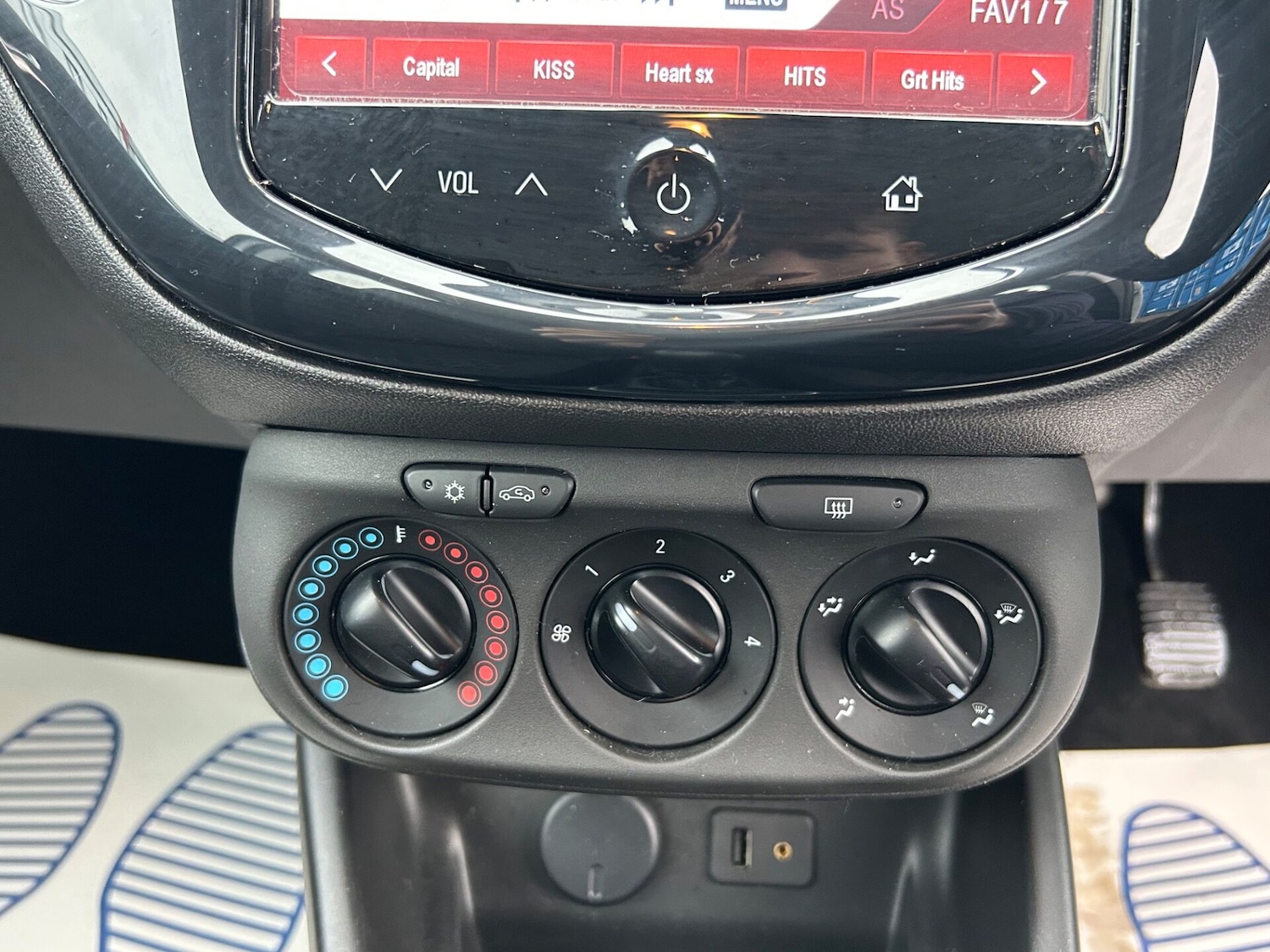 Used Vauxhall Corsa 2015 for sale - 76718899: Photo 16