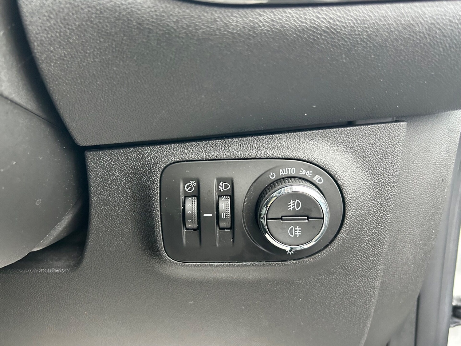 Used Vauxhall Corsa 2015 for sale - 76718899: Photo 20