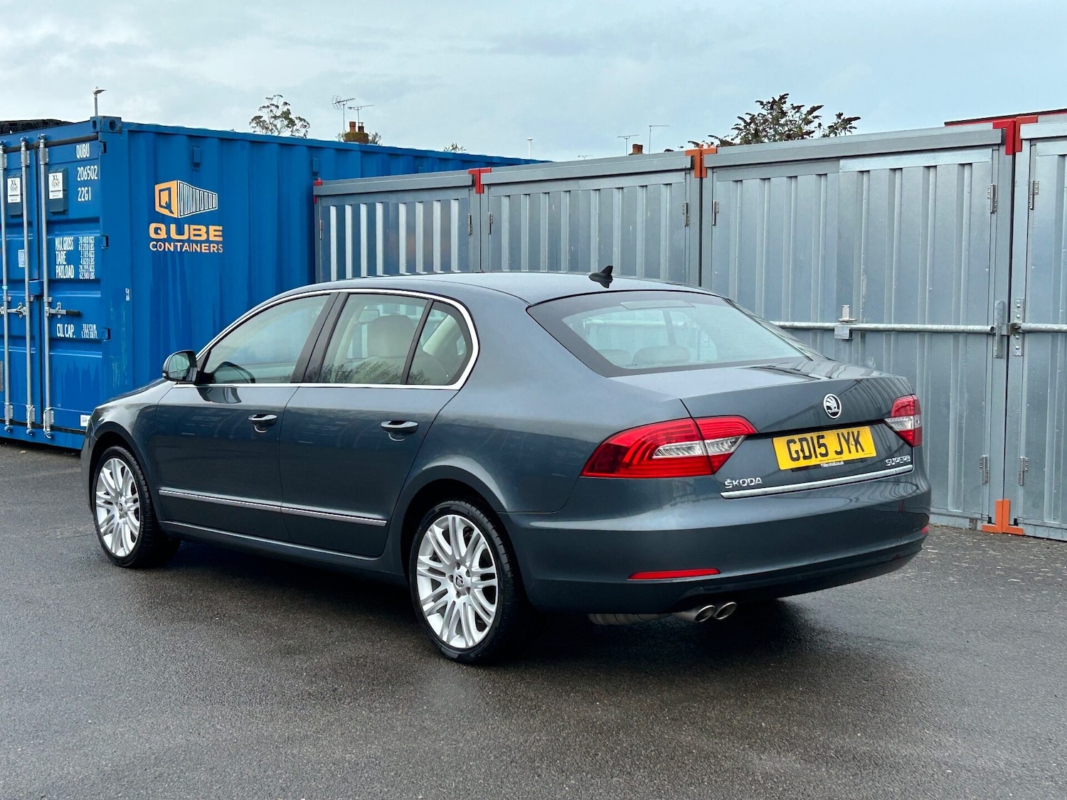 Used Skoda Superb 2015 for sale - 76748960: Photo 2
