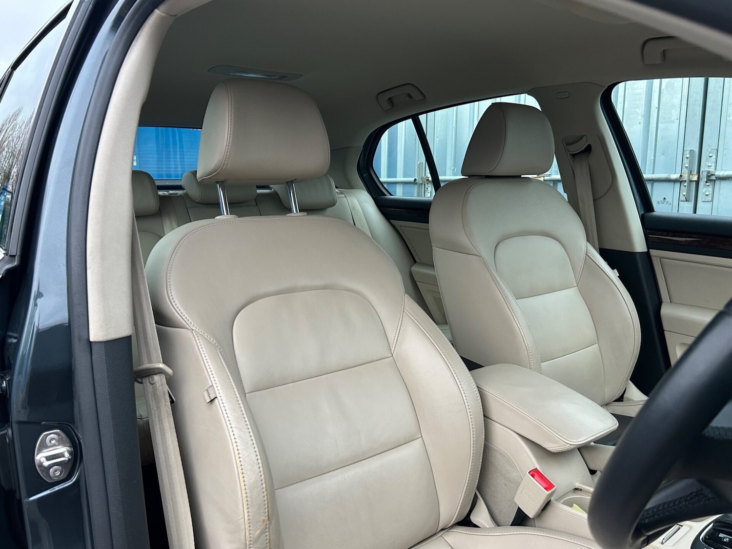 Used Skoda Superb 2015 for sale - 76748960: Photo 24