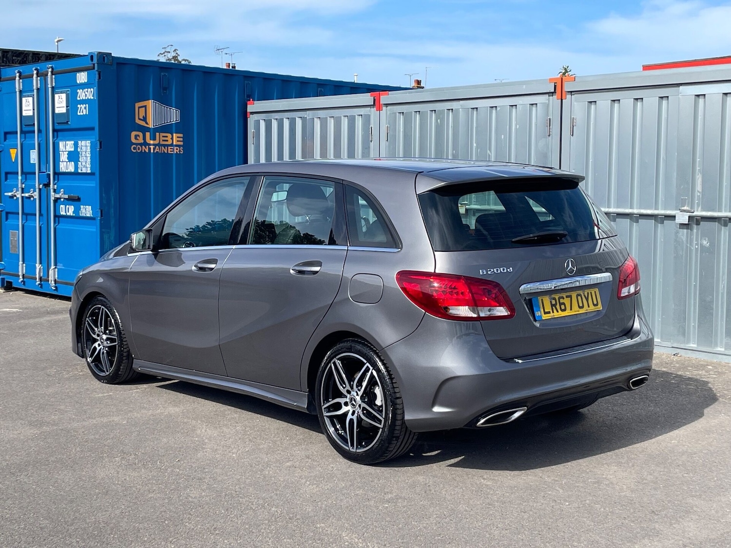 Used Mercedes-Benz B Class 2017 for sale - 76464558: Photo 2