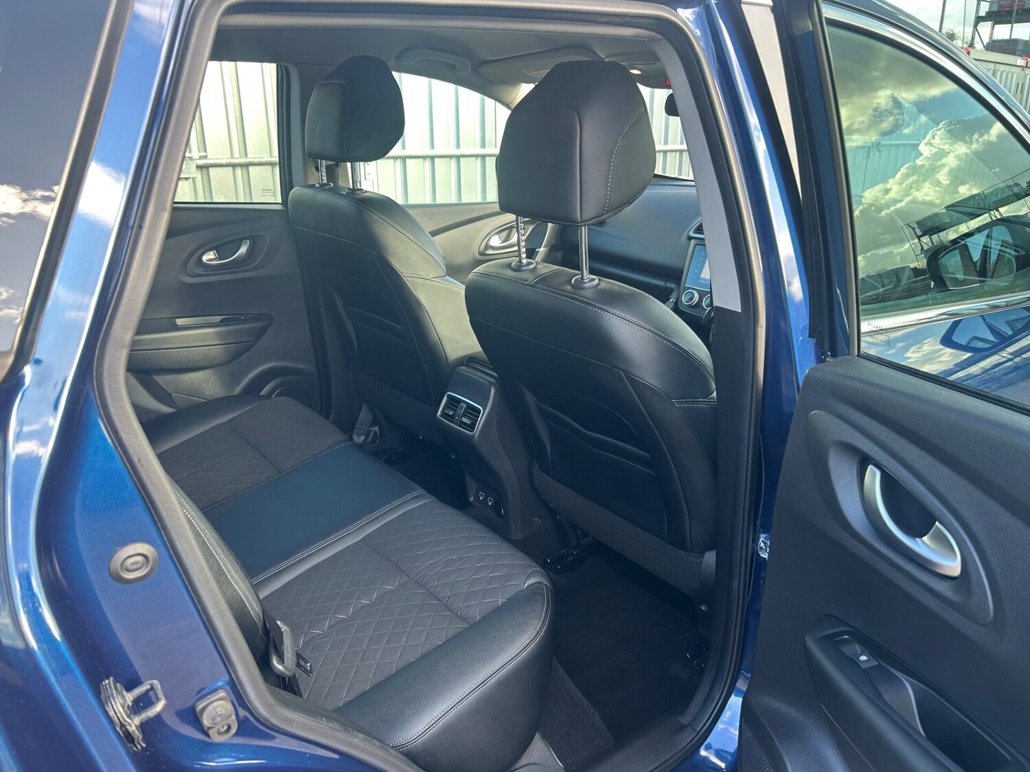 Used Renault Kadjar 2019 for sale - 77831856: Photo 17