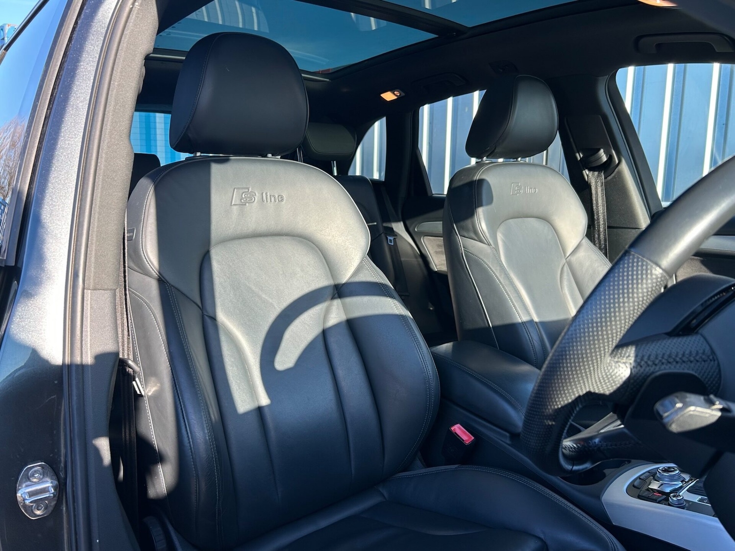 Used Audi Q5 2017 for sale - 76707429: Photo 26