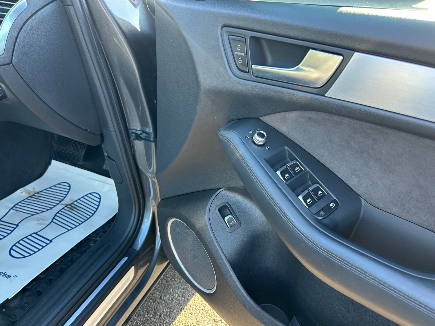 Used Audi Q5 2017 for sale - 76707429: Photo 29