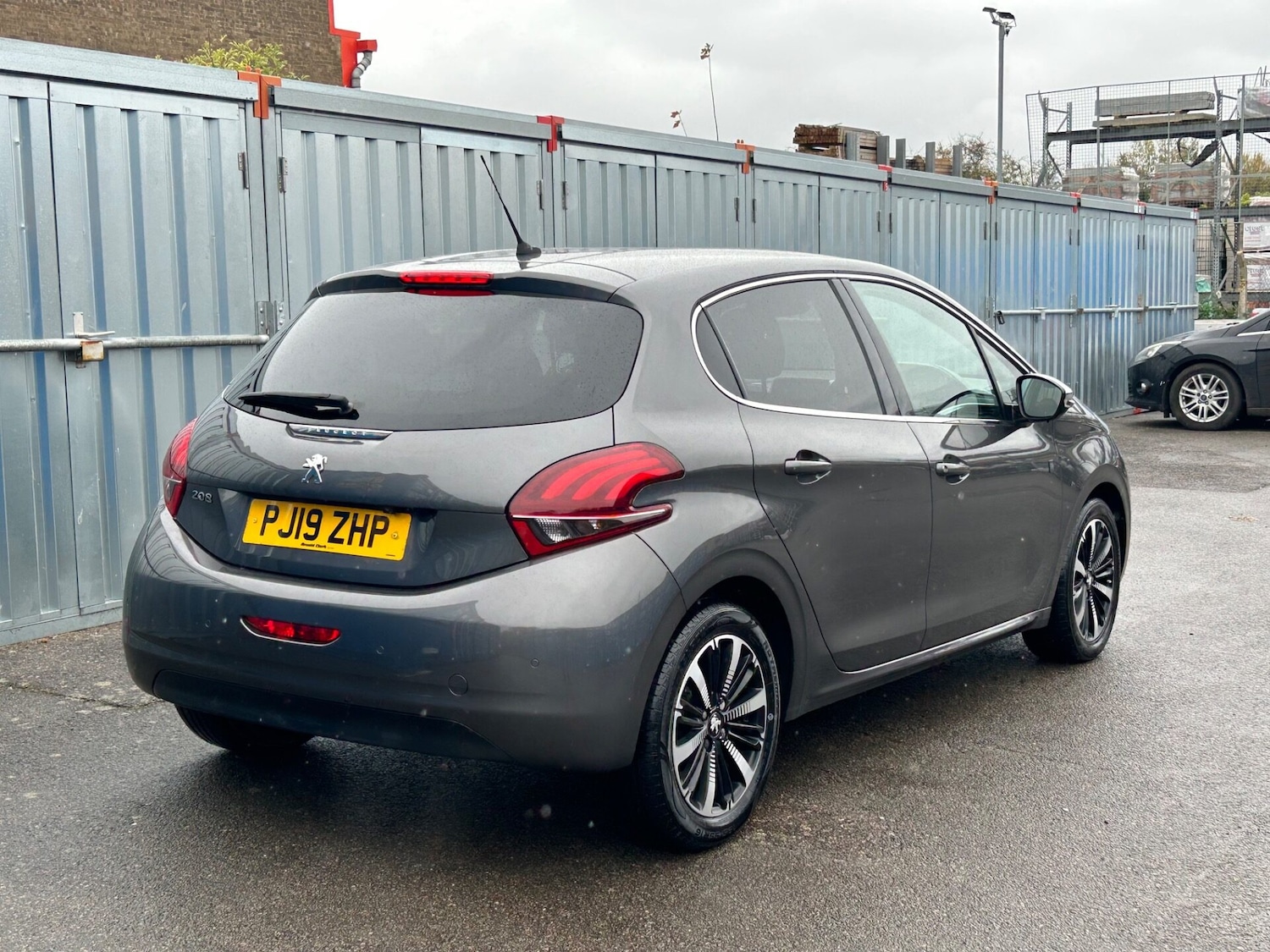Used Peugeot 208 2019 for sale - 76385607: Photo 6