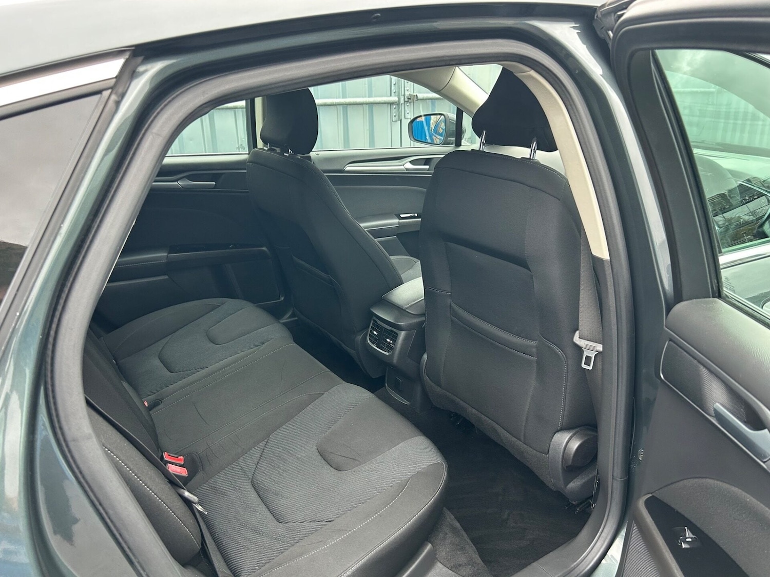 Used Ford Mondeo 2017 for sale - 76748956: Photo 20