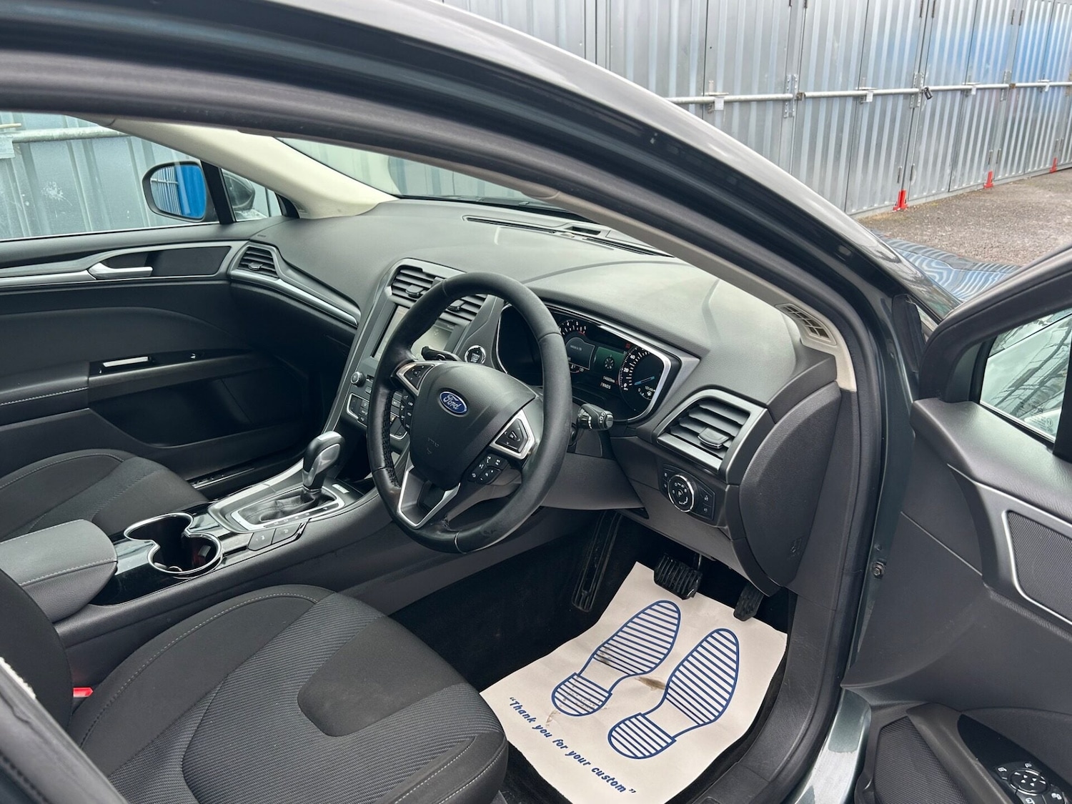 Used Ford Mondeo 2017 for sale - 76748956: Photo 23