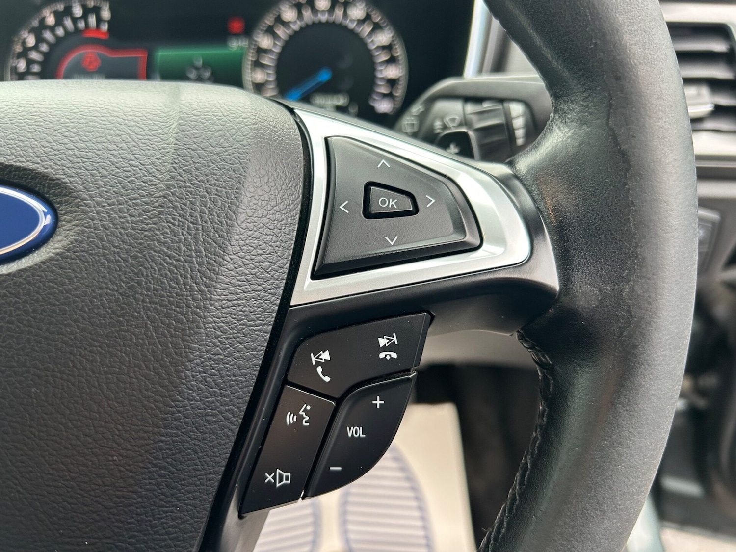 Used Ford Mondeo 2017 for sale - 76748956: Photo 30