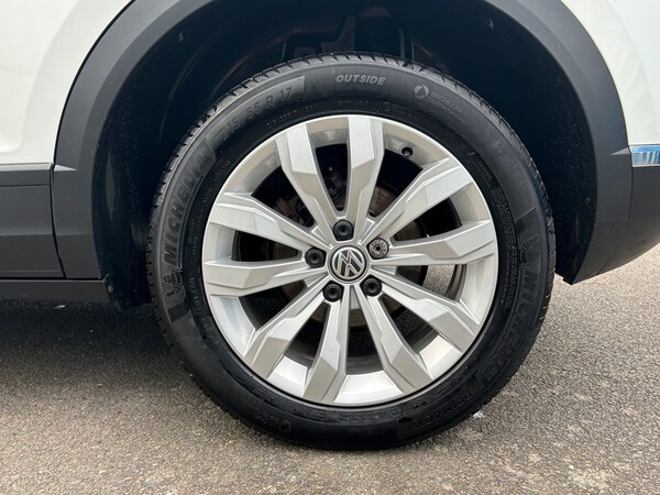 Used Volkswagen T-Roc 2020 for sale - 76207585: Photo 11