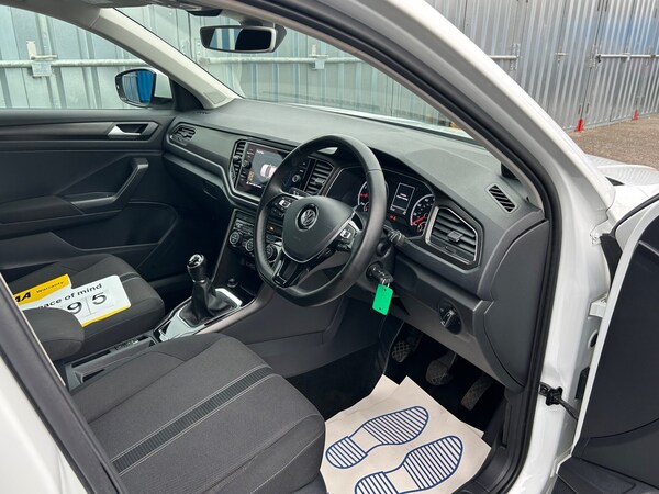 Used Volkswagen T-Roc 2020 for sale - 76207585: Photo 14