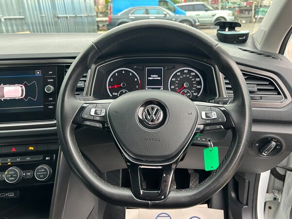 Used Volkswagen T-Roc 2020 for sale - 76207585: Photo 22